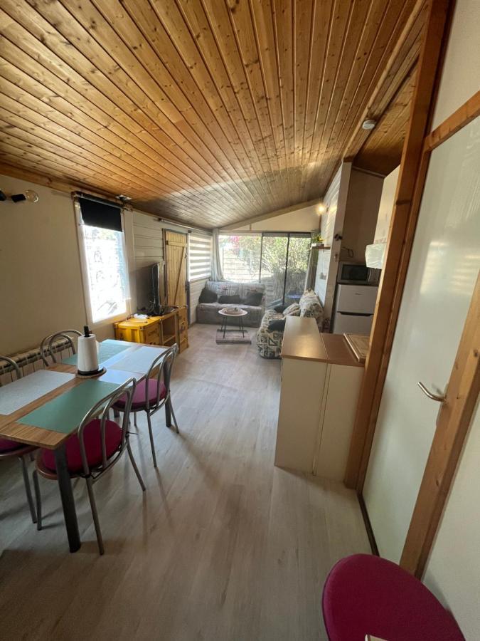 Chalet Agreable En Bord En De Mer. Le Port-des-Barques Dış mekan fotoğraf