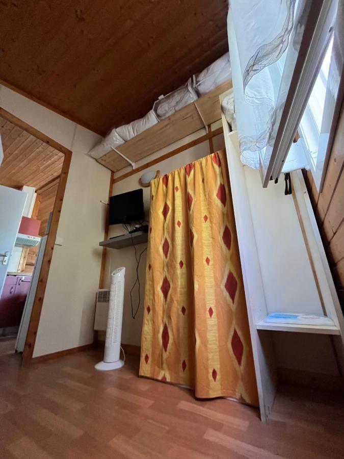 Chalet Agreable En Bord En De Mer. Le Port-des-Barques Dış mekan fotoğraf