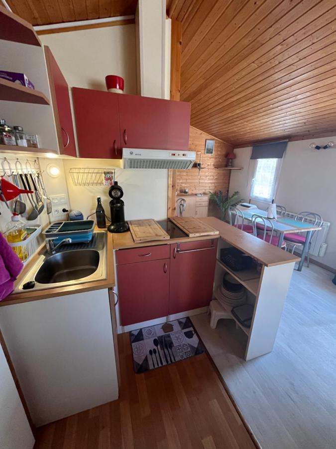 Chalet Agreable En Bord En De Mer. Le Port-des-Barques Dış mekan fotoğraf